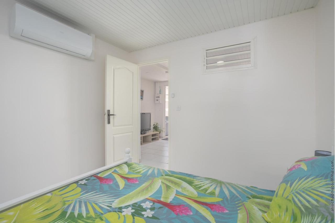 Апартаменты Alpinia - Appt Avec Piscine Partagee Saint-Pierre Экстерьер фото